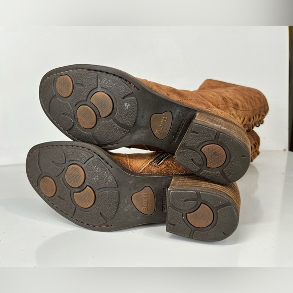 BORN Camel brown lace‎ back riding boots size 8.5. - Picture 5 of 9